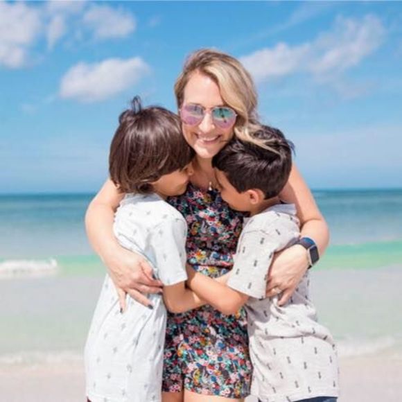 Meet your Posher, Samantha - Picture 1 of 1